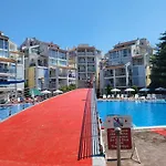 бриджит Appartement Slantchev Briag