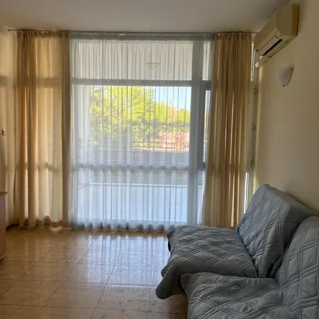 Apartment бриджит Slantschew brjag